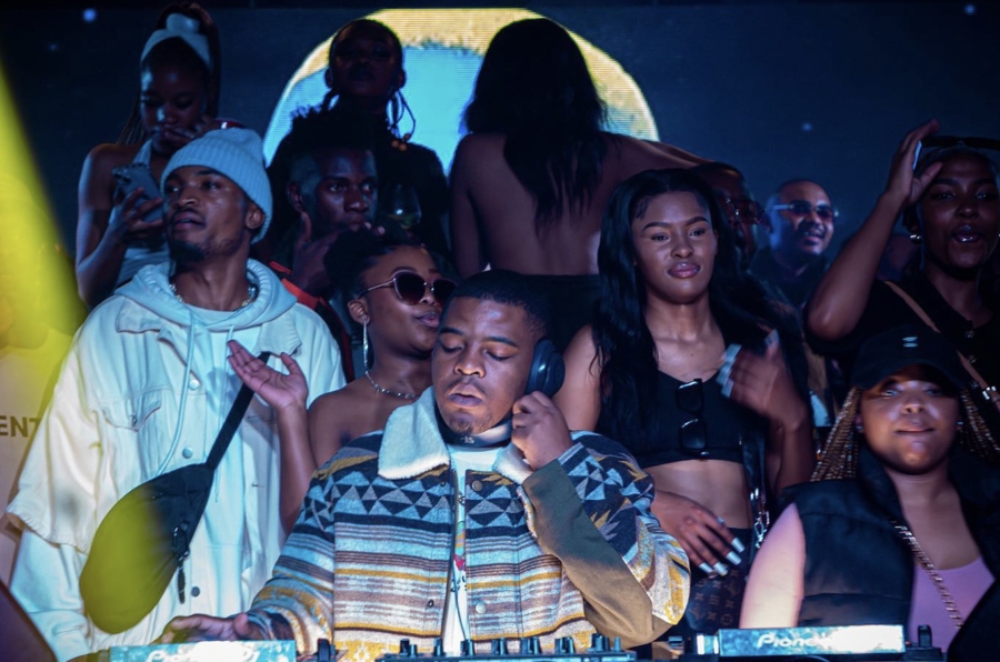 28B99BB7-61BF-4977-BF00-6906C873CE98