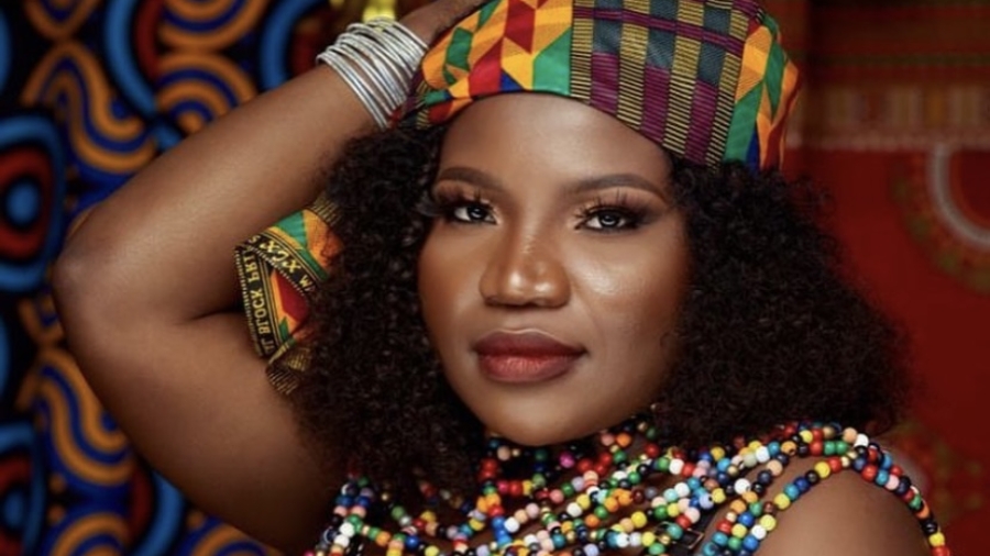 CE52C7FC-ECE9-4DB3-869A-83A9181D4CC0