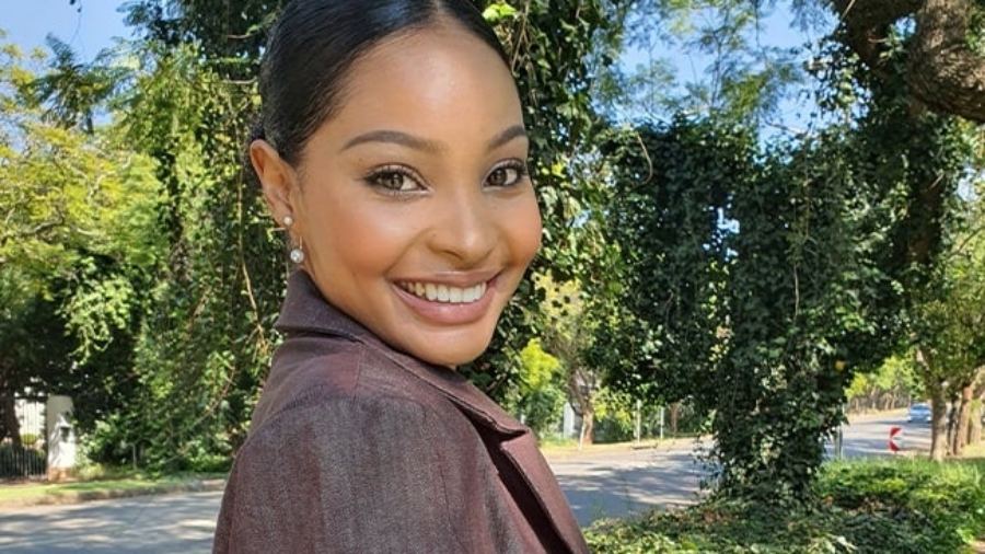 D2732140-3FEA-41E4-BCEC-C4D24278205F