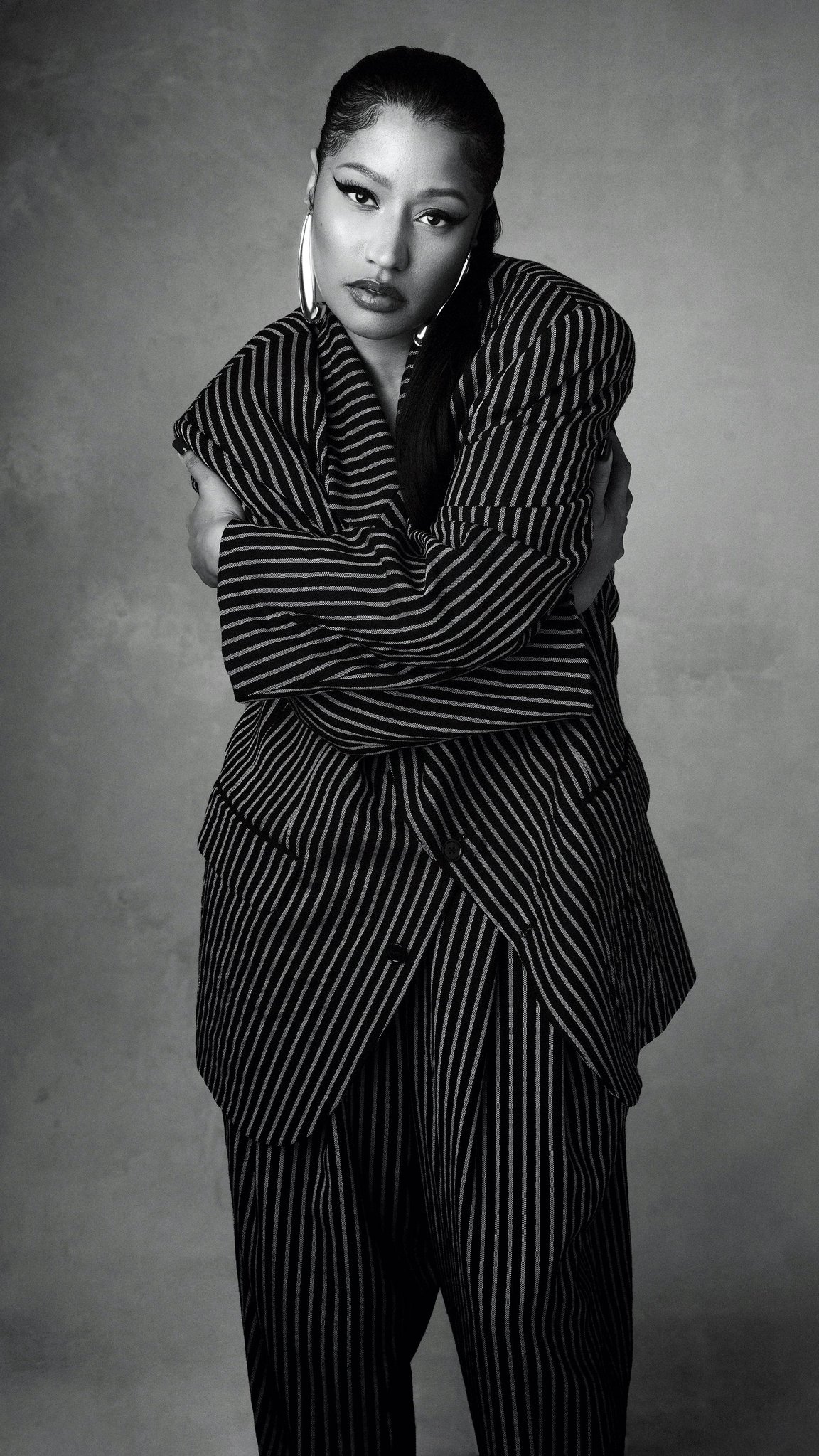 [MAG FAB]: Nicki Minaj Covers Vogue Magazine 