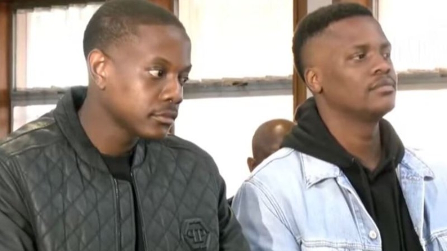 Bellarmine_Mugabe_and_Tobias_Matonhdze_in_cour.width-800