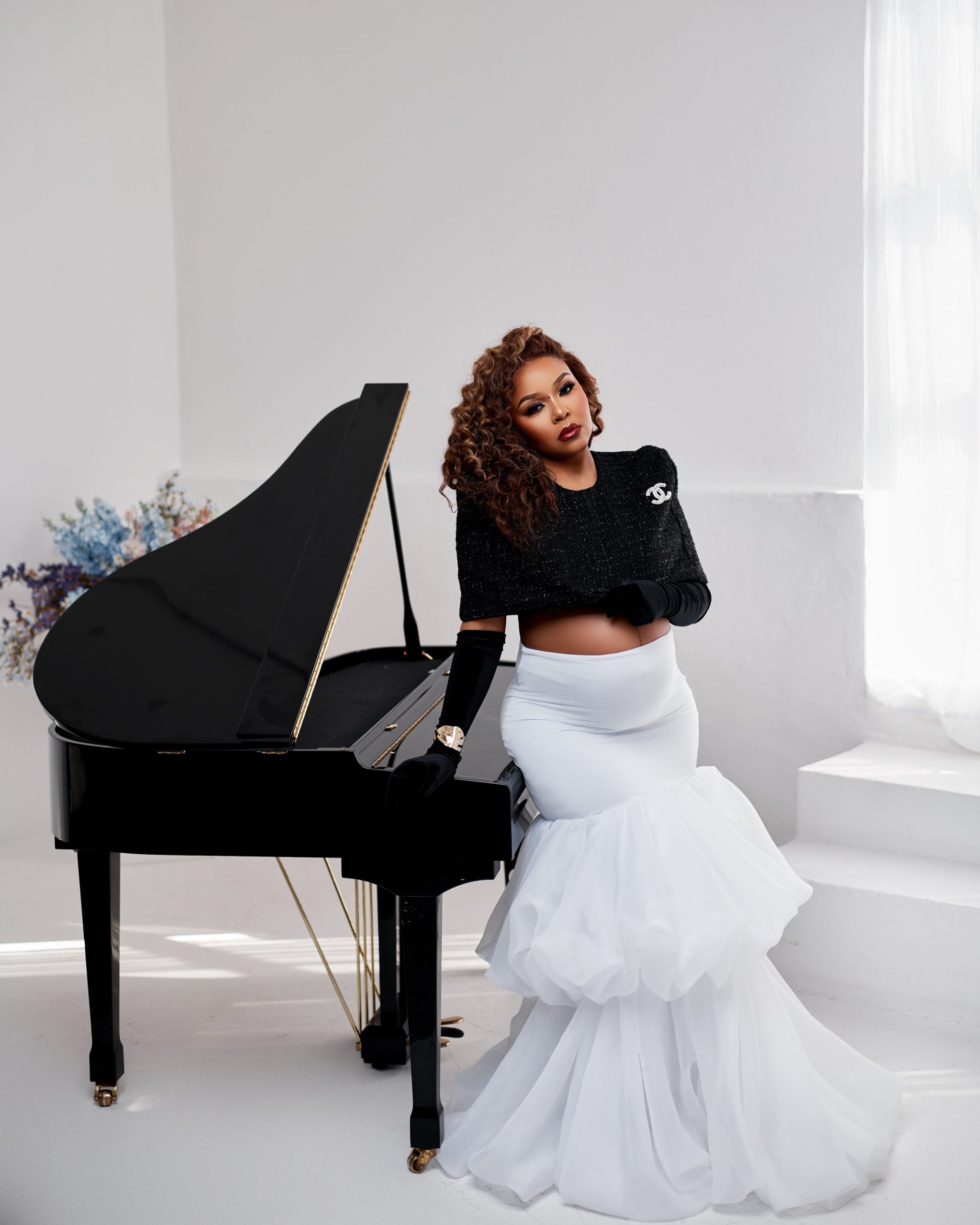 Singer Cici Announces Second Pregnancy